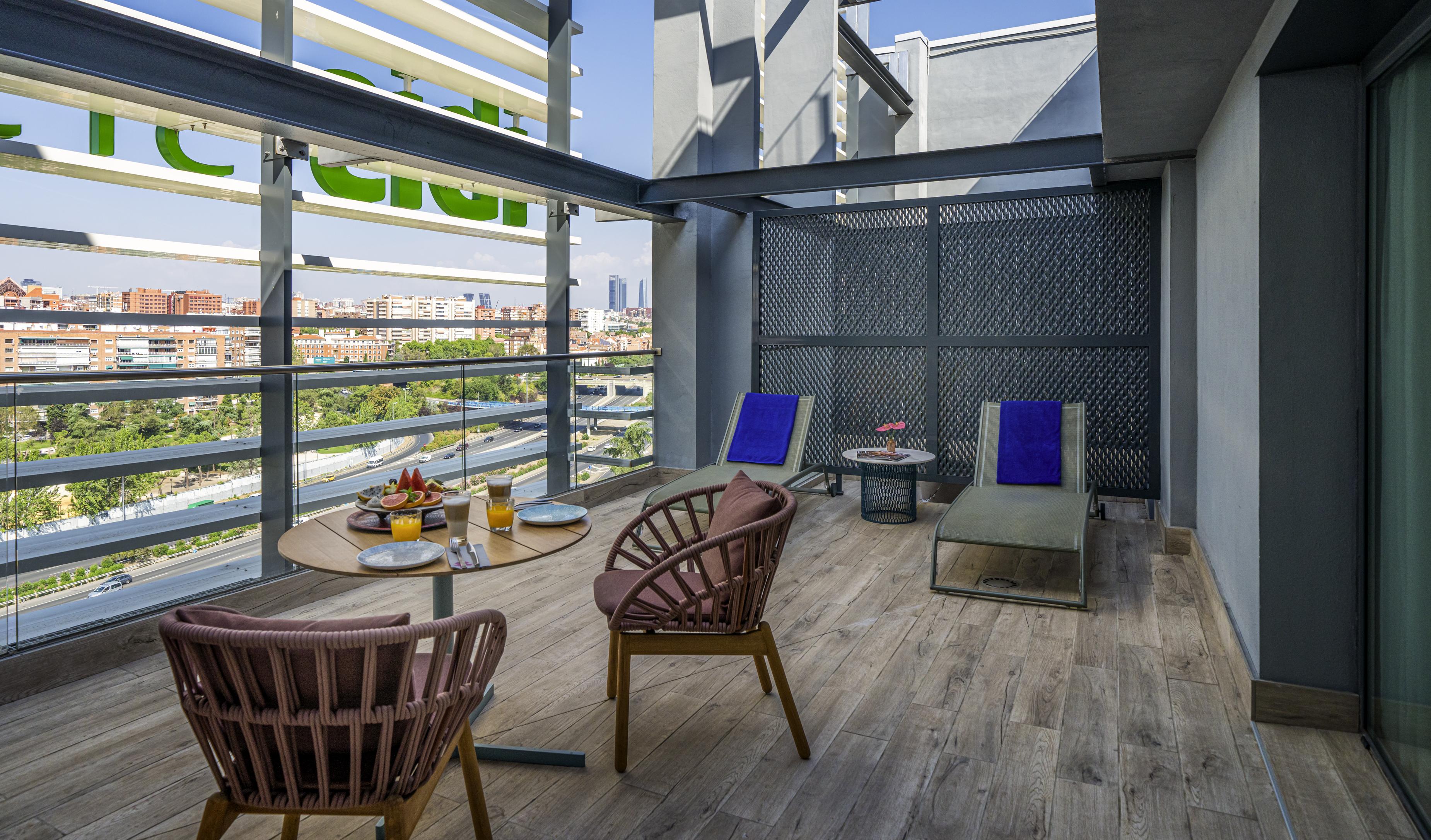 Novotel Madrid City Las Ventas Zewnętrze zdjęcie