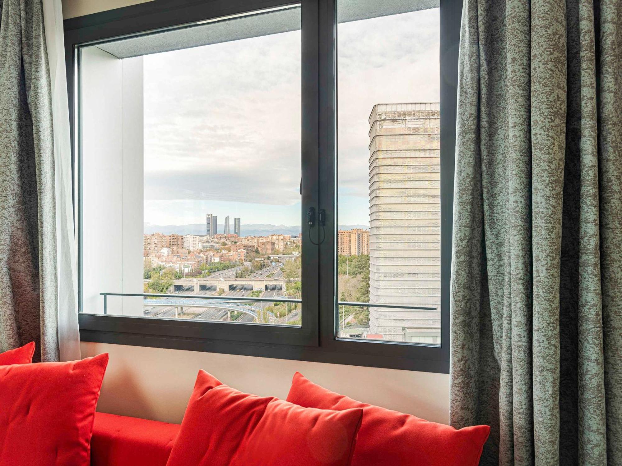 Novotel Madrid City Las Ventas Zewnętrze zdjęcie