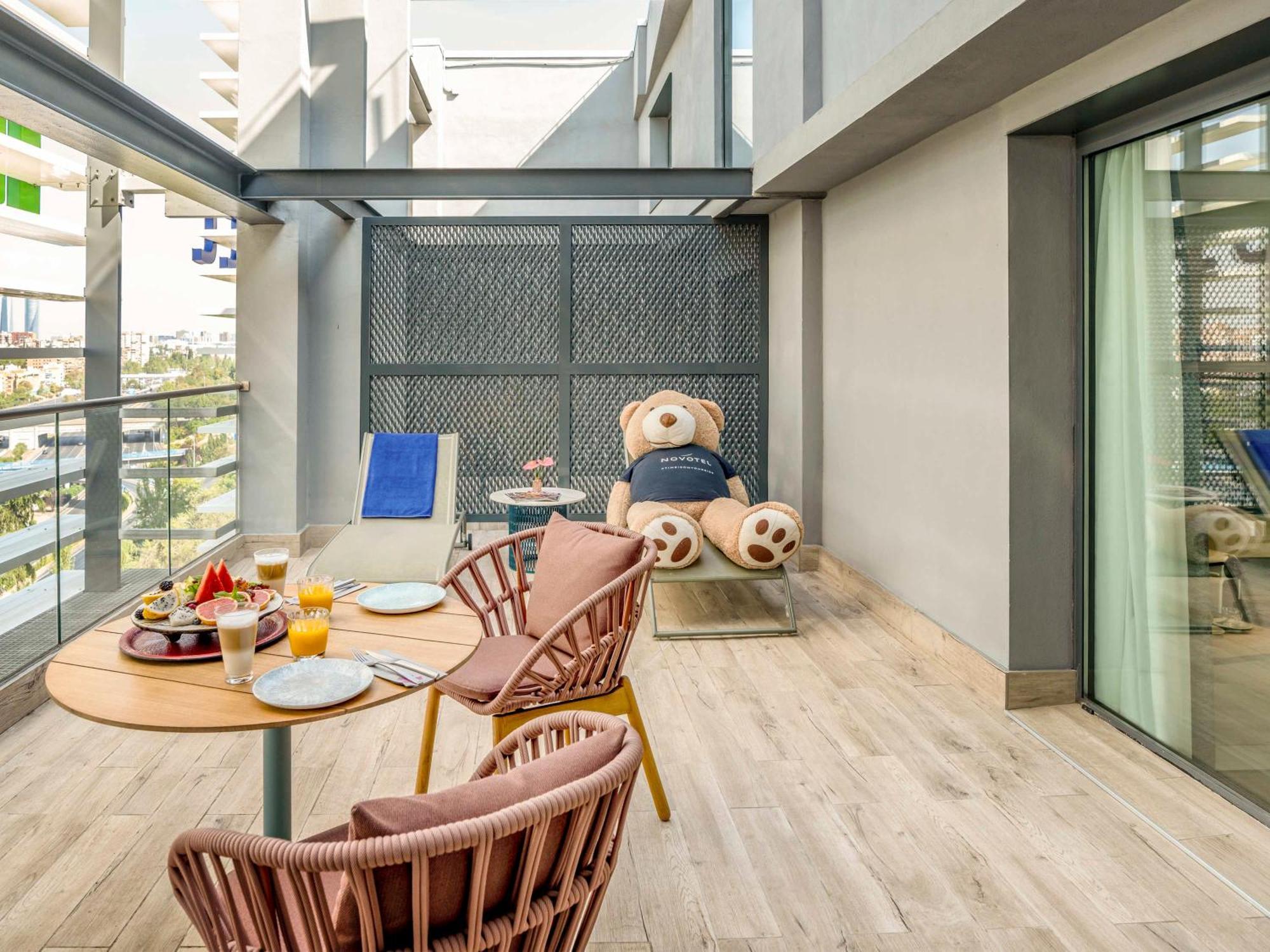 Novotel Madrid City Las Ventas Zewnętrze zdjęcie